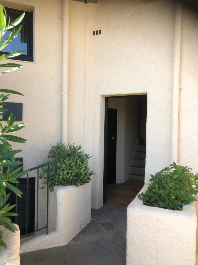 Petit Cocon Magnifique Vue Sur Marina Dans Le Golfe De Saint Tropez Apartment Cogolin Ngoại thất bức ảnh